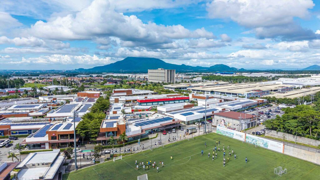 The 70-hectare Biz Hub at LIMA Estate, the first masterplanned Central Business District in Batangas, showcases how lifestyle, progress, and sustainability can seamlessly come together.